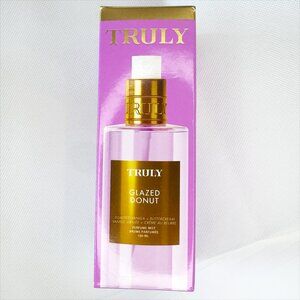 New in Box TRULY Glazed Donut Perfume mist 100ml